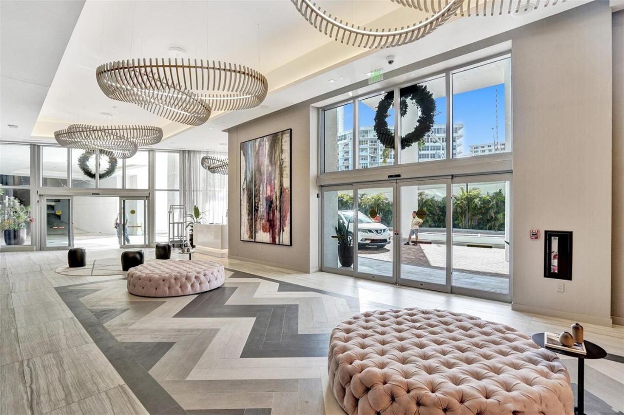 Hyde Beach House: Waterfront Luxury with Ocean Views Hollywood Exterior photo