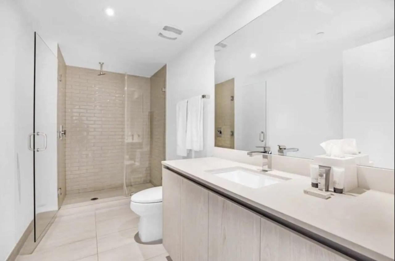 Hyde Beach House: Waterfront Luxury with Ocean Views Hollywood Exterior photo